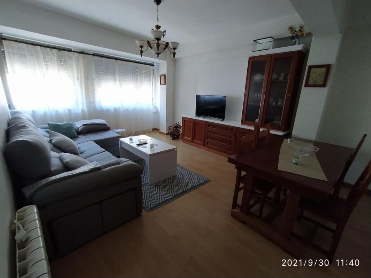 Nemes Apartment Cee Exterior photo